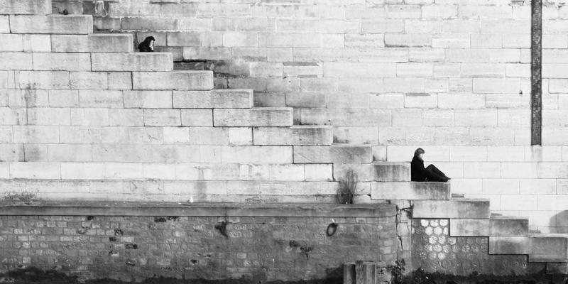 南特摄影胜地：捕捉光影下的卢瓦尔河与中世纪街景 | History & Things to Do in Nantes, France