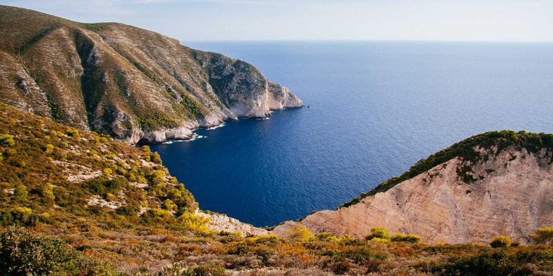 卢瓦尔河谷旅行指南：探秘南特当代艺术中心，从饼干工厂到法国先锋文化地标